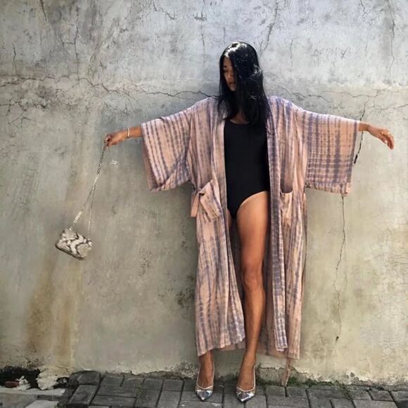 Lightweight Duster/Kimono  - Picture 5 of 8